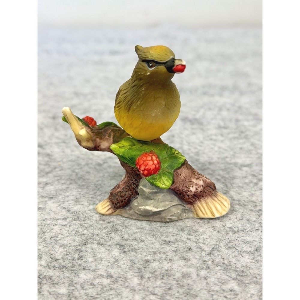 Vintage Cedar Waxwing‎ Porcelain Bird Figurine Perched on Branch with Berries